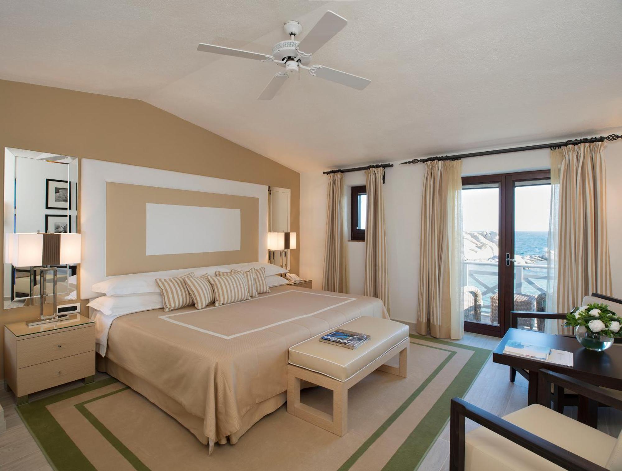 Hotel & Spa Des Pecheurs Бонифачо Екстериор снимка