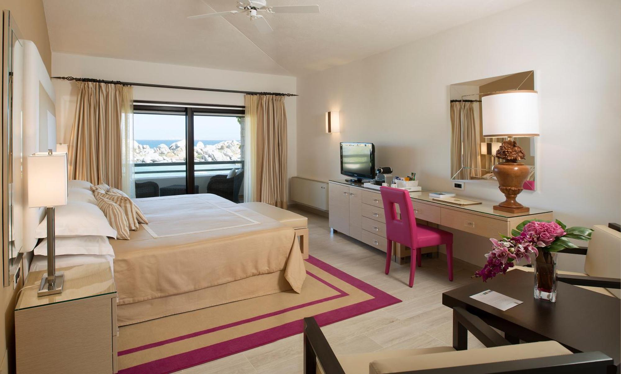 Hotel & Spa Des Pecheurs Бонифачо Екстериор снимка