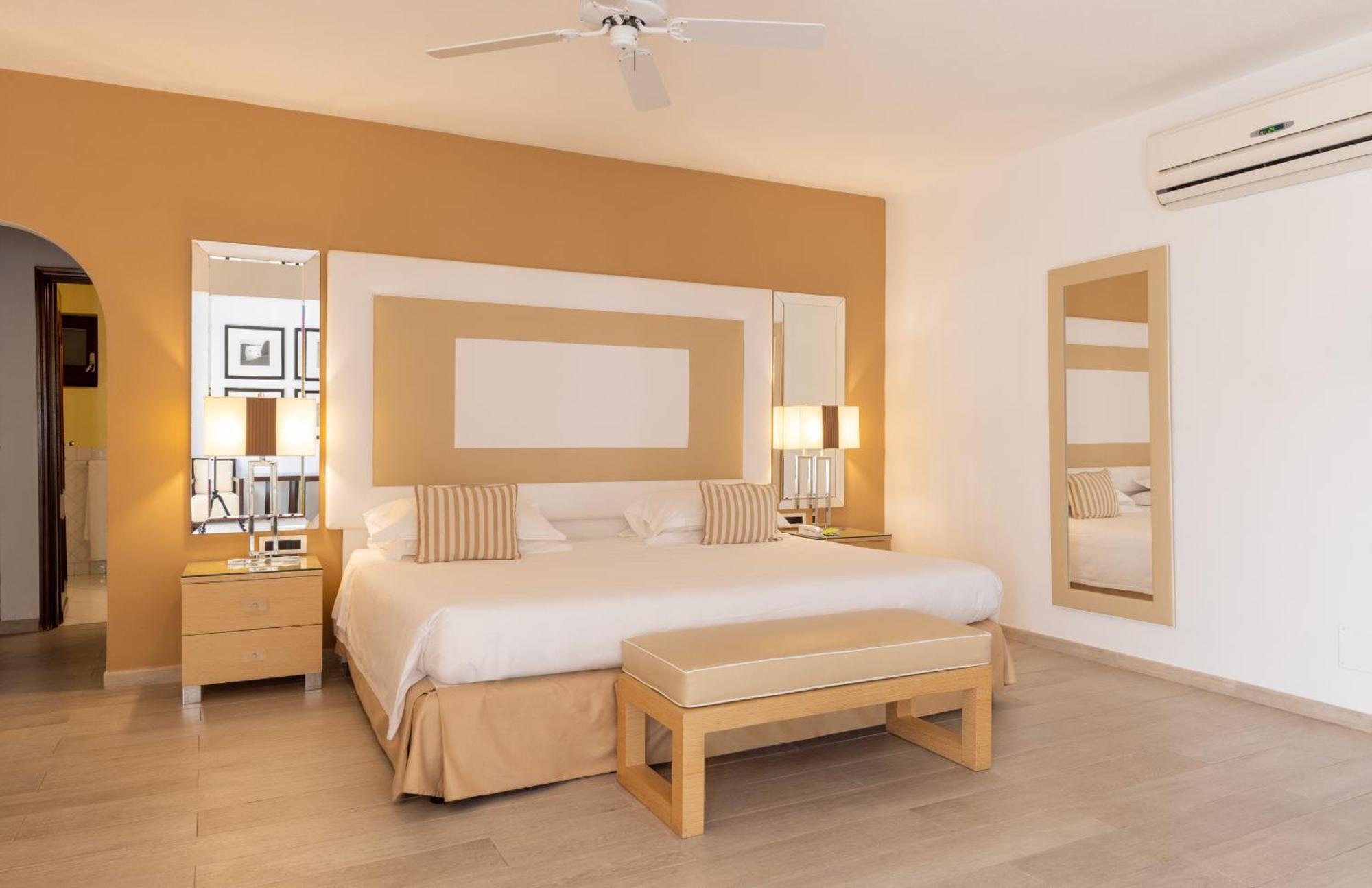 Hotel & Spa Des Pecheurs Бонифачо Екстериор снимка