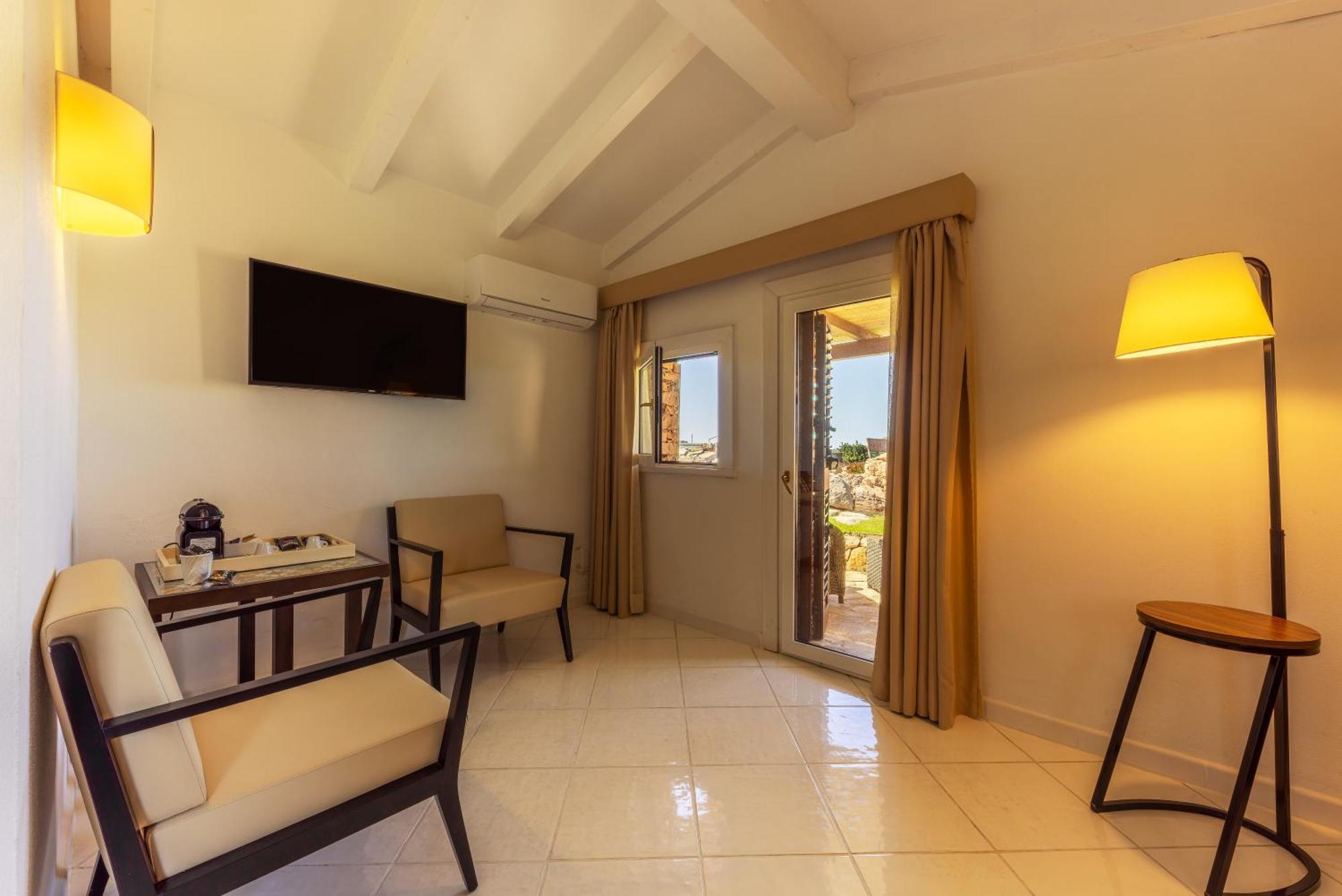 Hotel & Spa Des Pecheurs Бонифачо Екстериор снимка