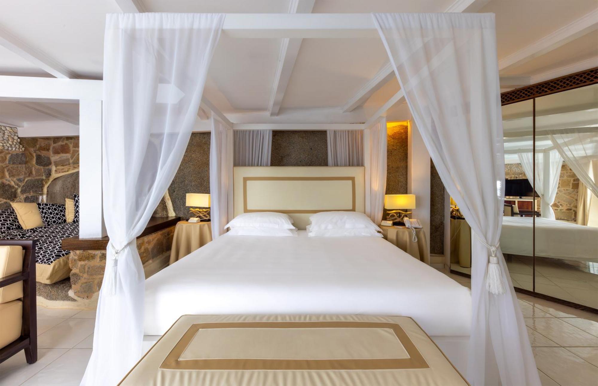 Hotel & Spa Des Pecheurs Бонифачо Екстериор снимка